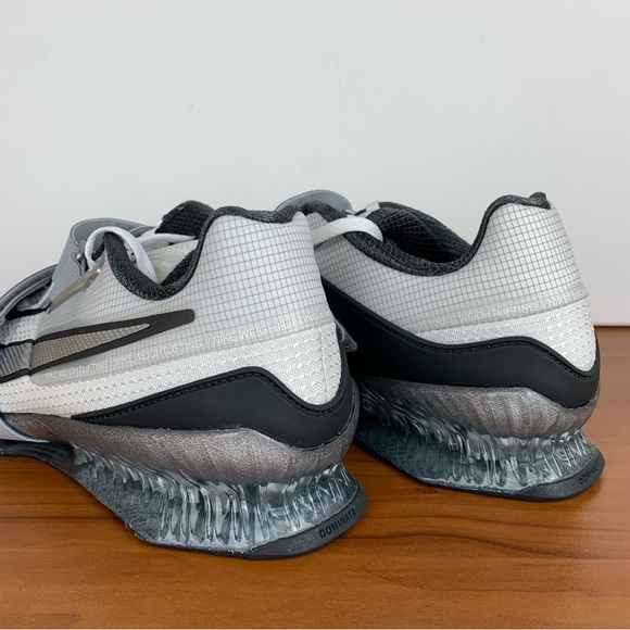 Nike Romaleos 4 SE Weightlifting Shoes main image 10